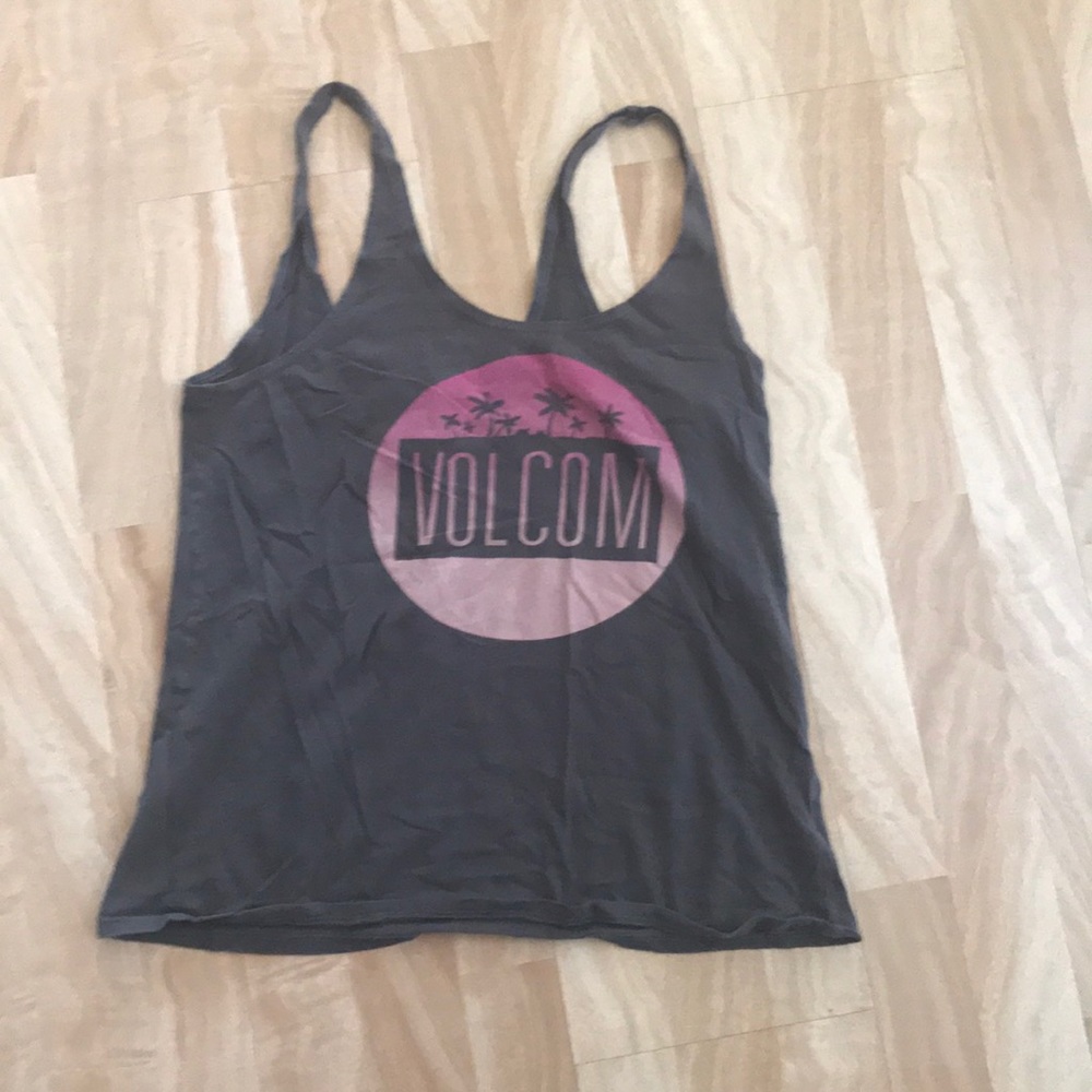 Volcom tank